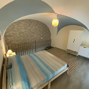 nuovissimo-appartamento-indipendente-al-centro.sicilyhotelsitaly.net/