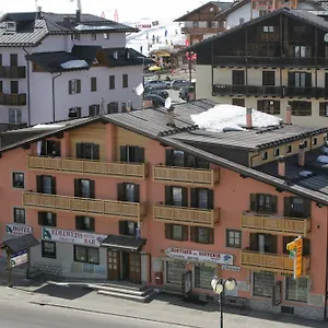 https://hotel-edelweiss-passo-del-tonale.it-lombardy.com